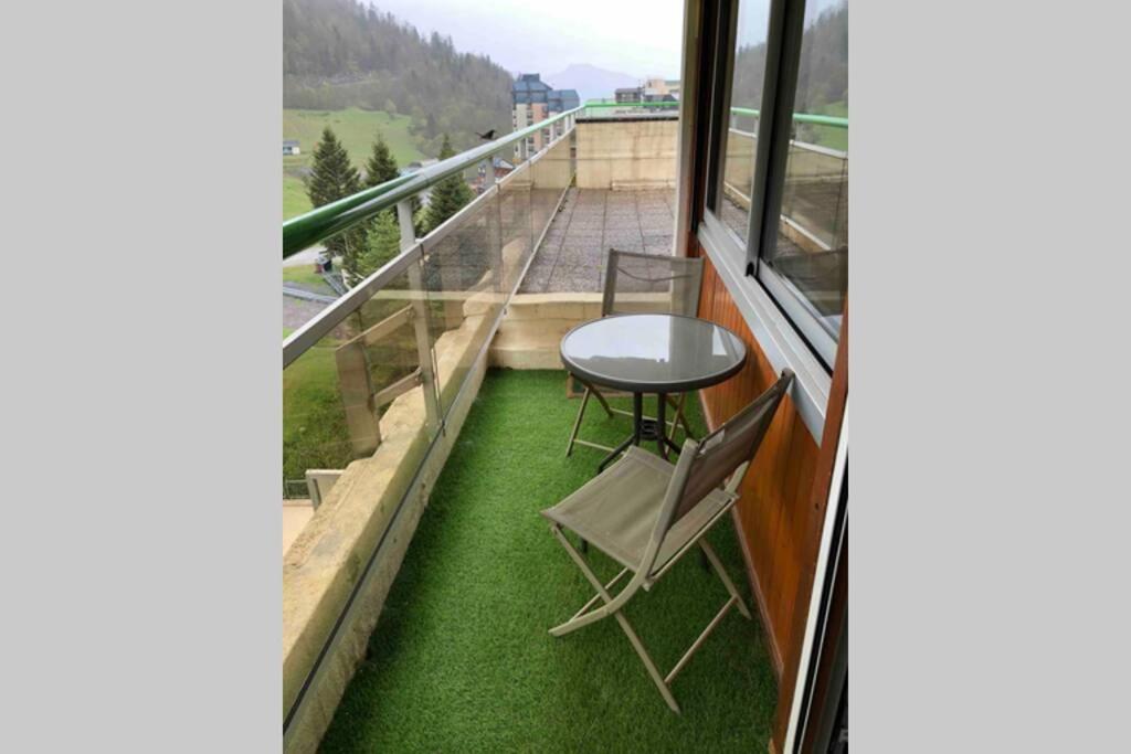 Le Skidoux 2*, Au Pied Des Pistes, Vue Montagne กูแร็ต ภายนอก รูปภาพ