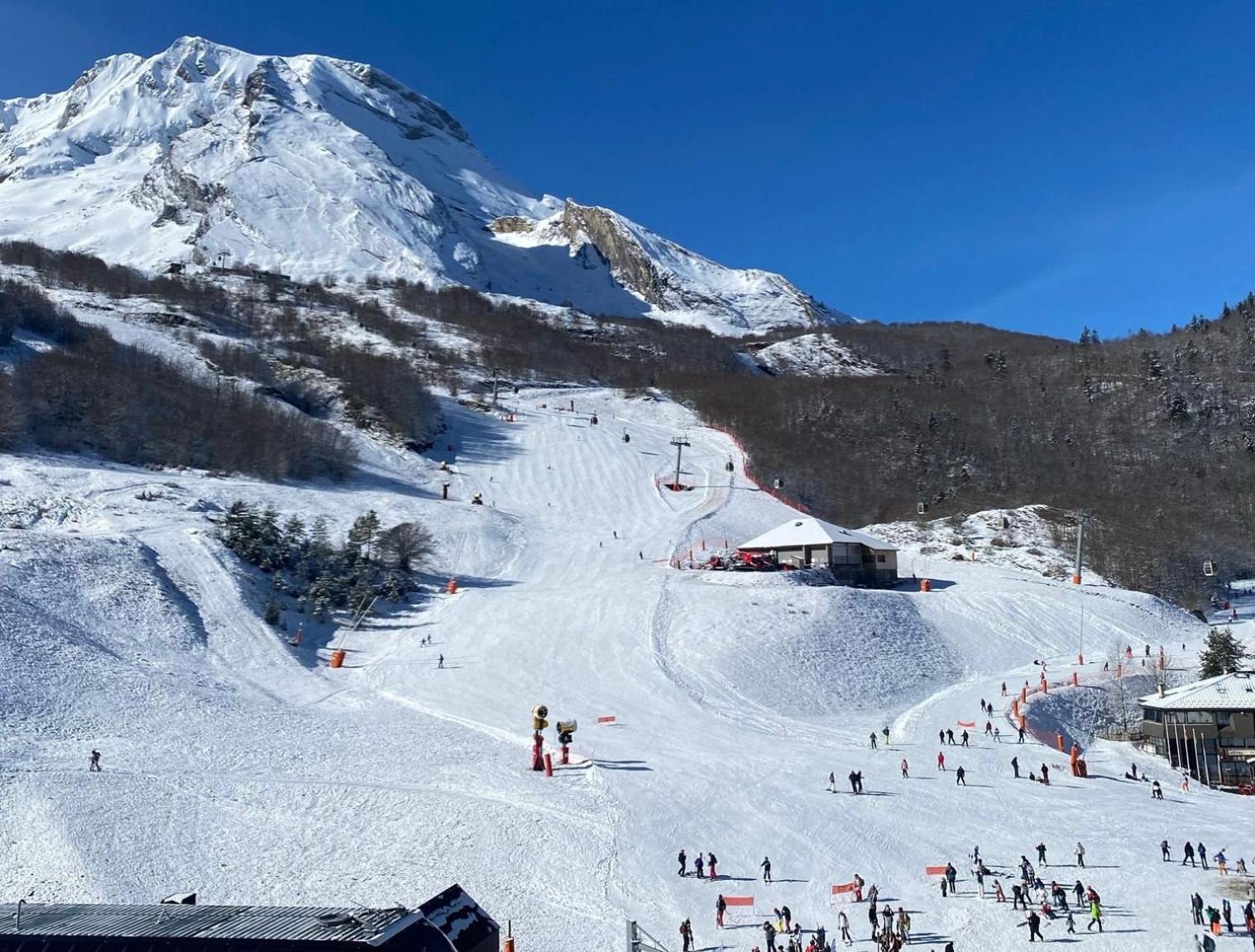 Le Skidoux 2*, Au Pied Des Pistes, Vue Montagne กูแร็ต ภายนอก รูปภาพ